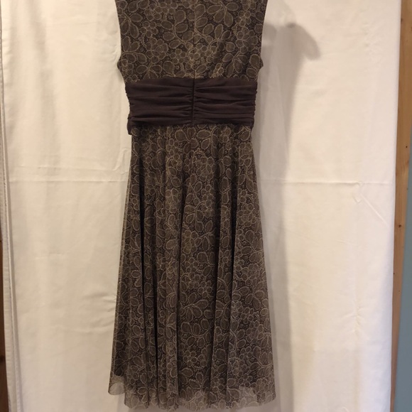 Special Occasion or Cocktail Dress - Picture 3 of 11